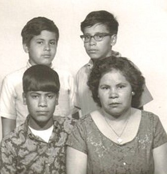 Joe, his mother and brothers in Iowa