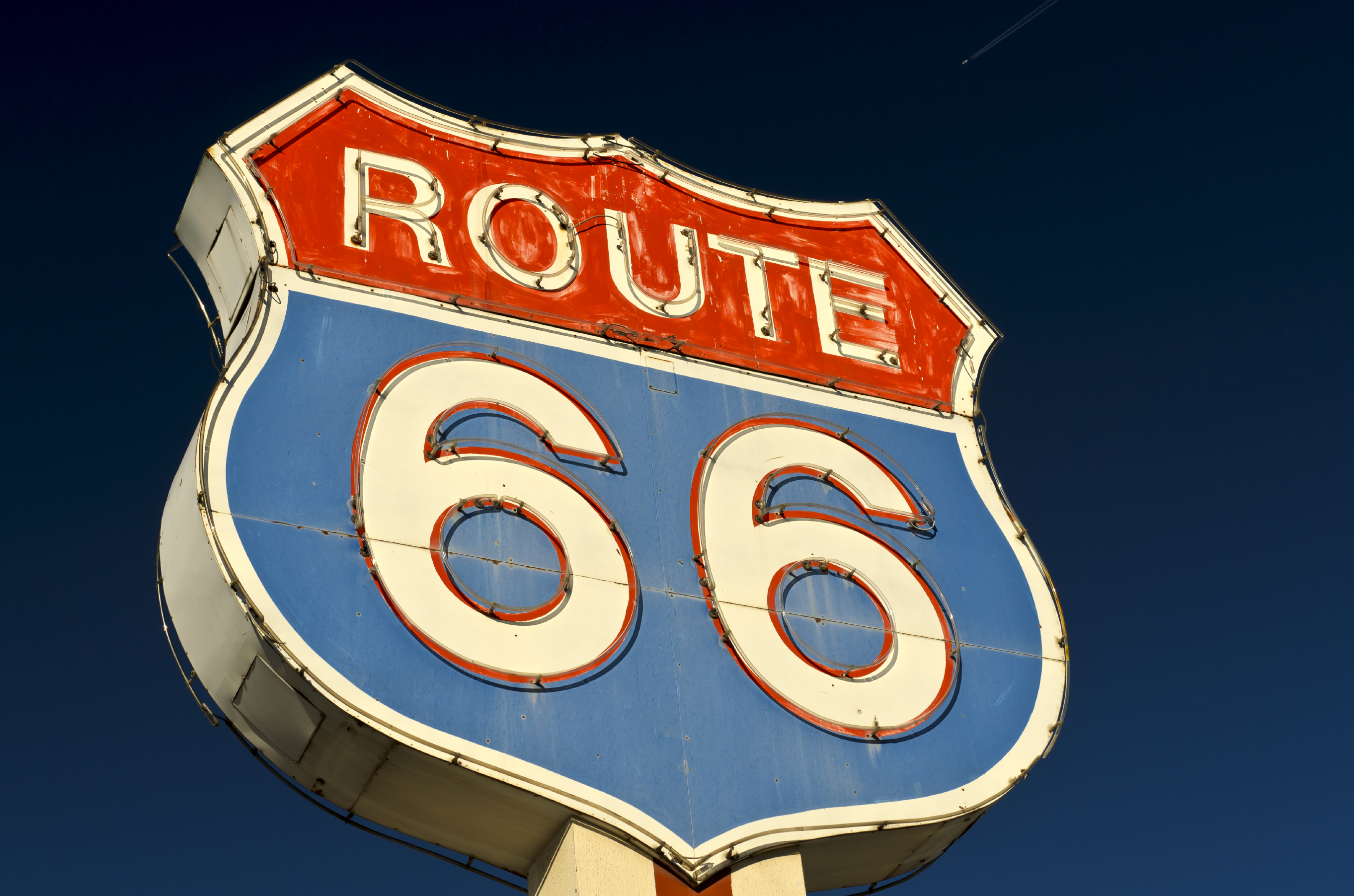 03.04.15 Route 66 sign iStock_000018902323Large