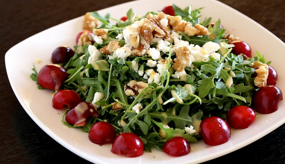 1140-arugula-cherry-salad.imgcache.rev.web.1000.575.jpg