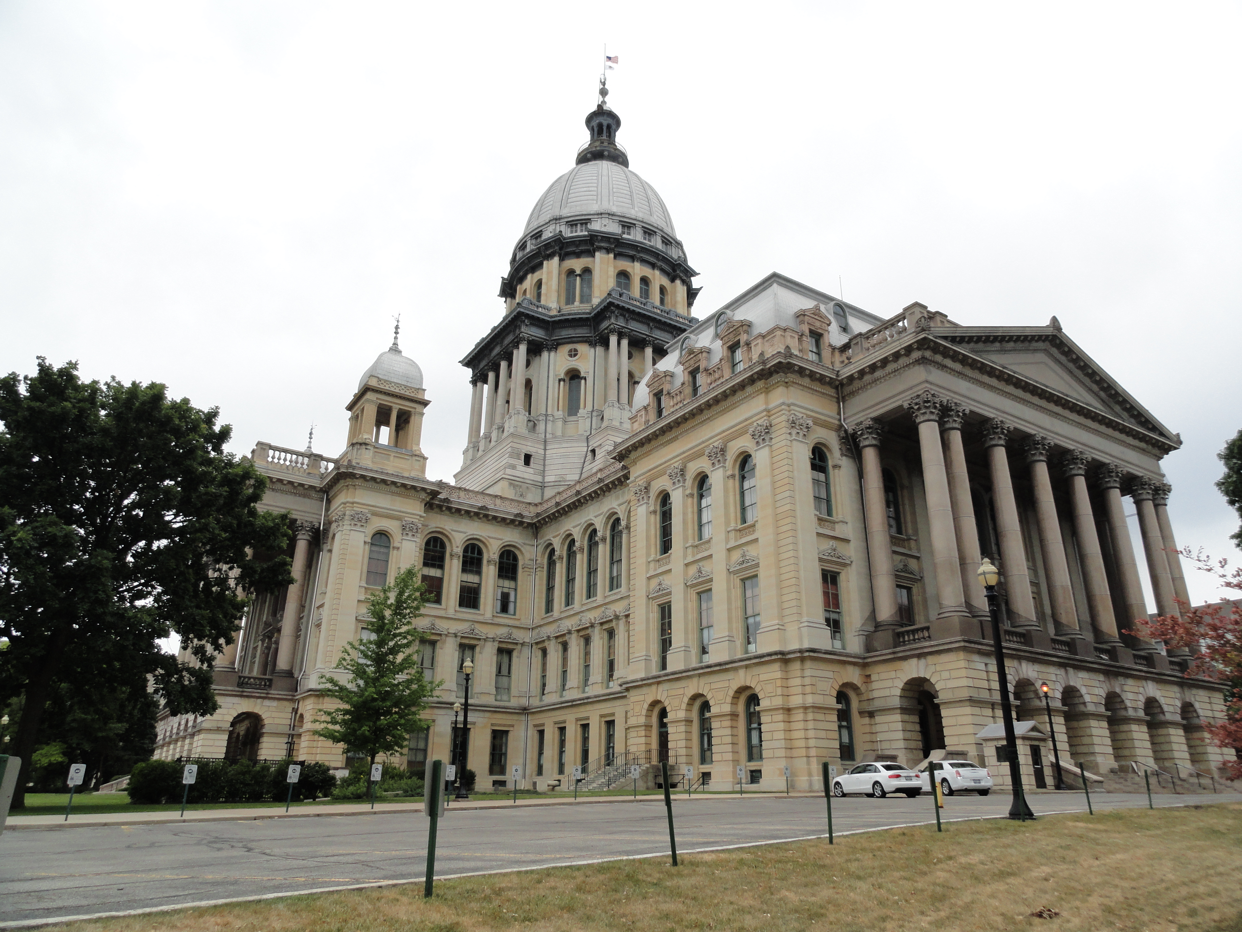 Illinois State Capitol