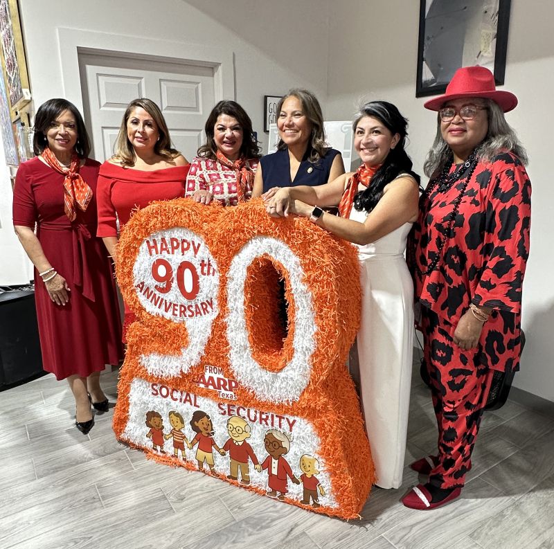 Pinata Group Photo.jpg