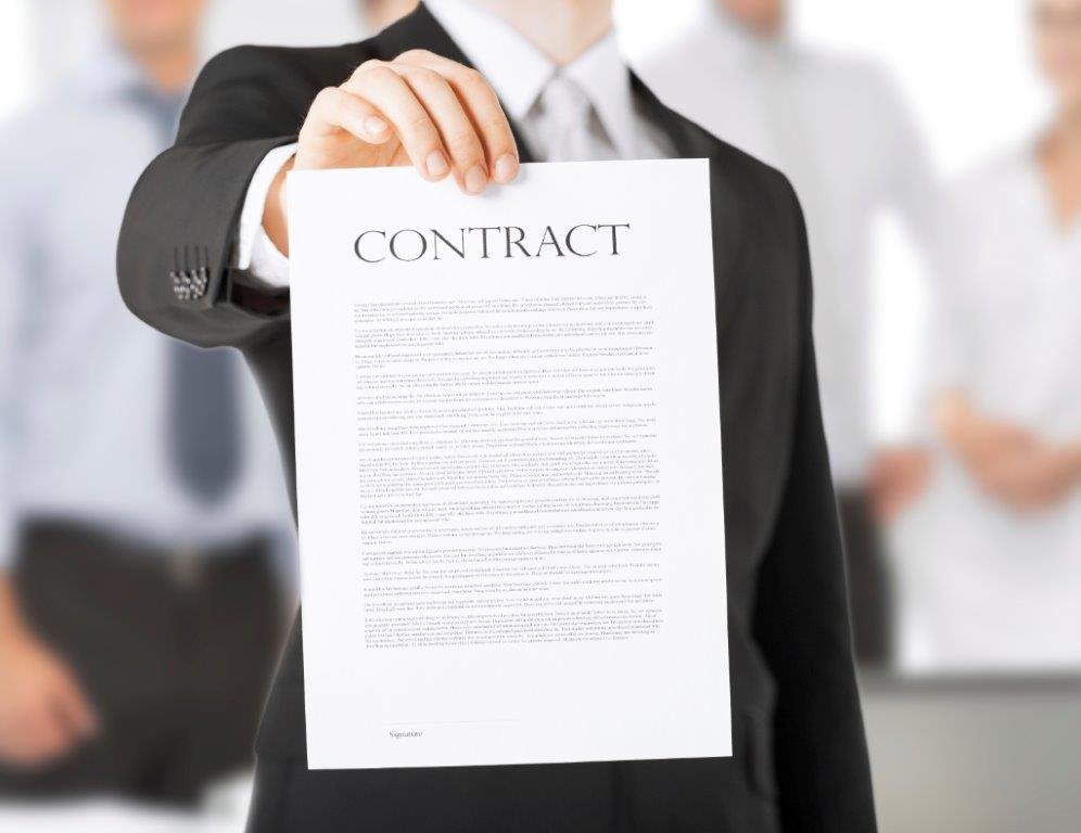 man-with-contract-000028367846_Medium