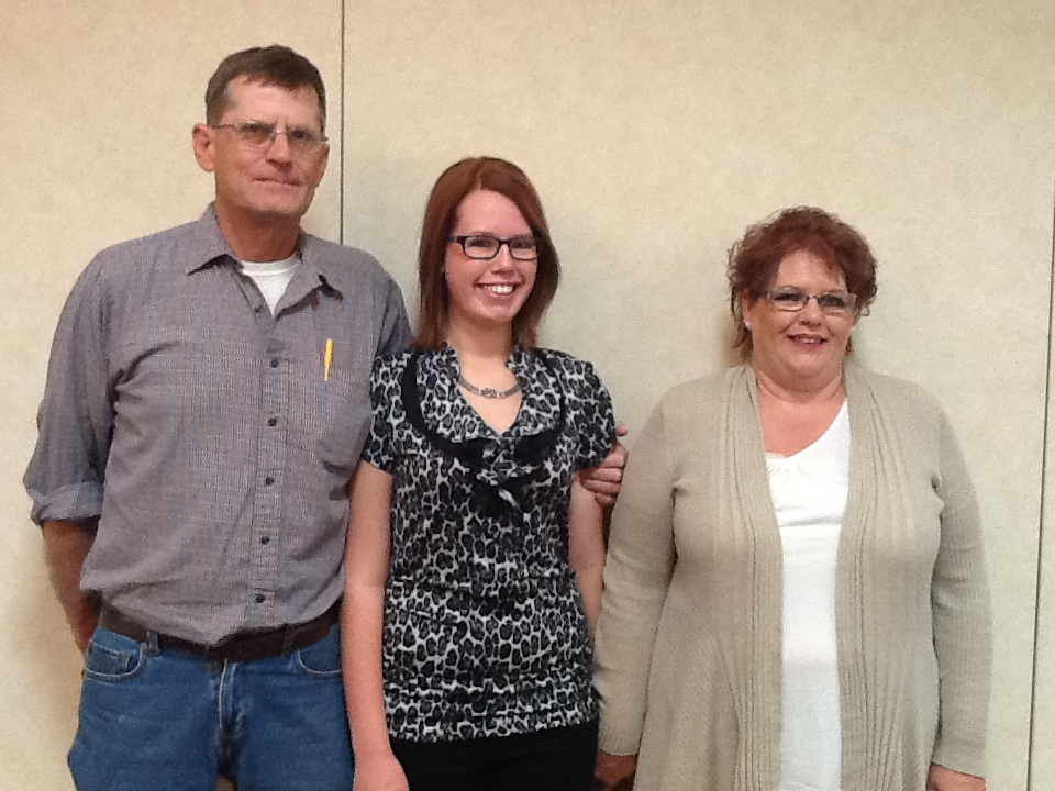 Emily Severinson with parents