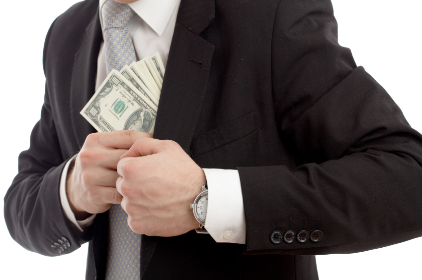 iStock_Mantakingcashlogoff_dlanner499000Small