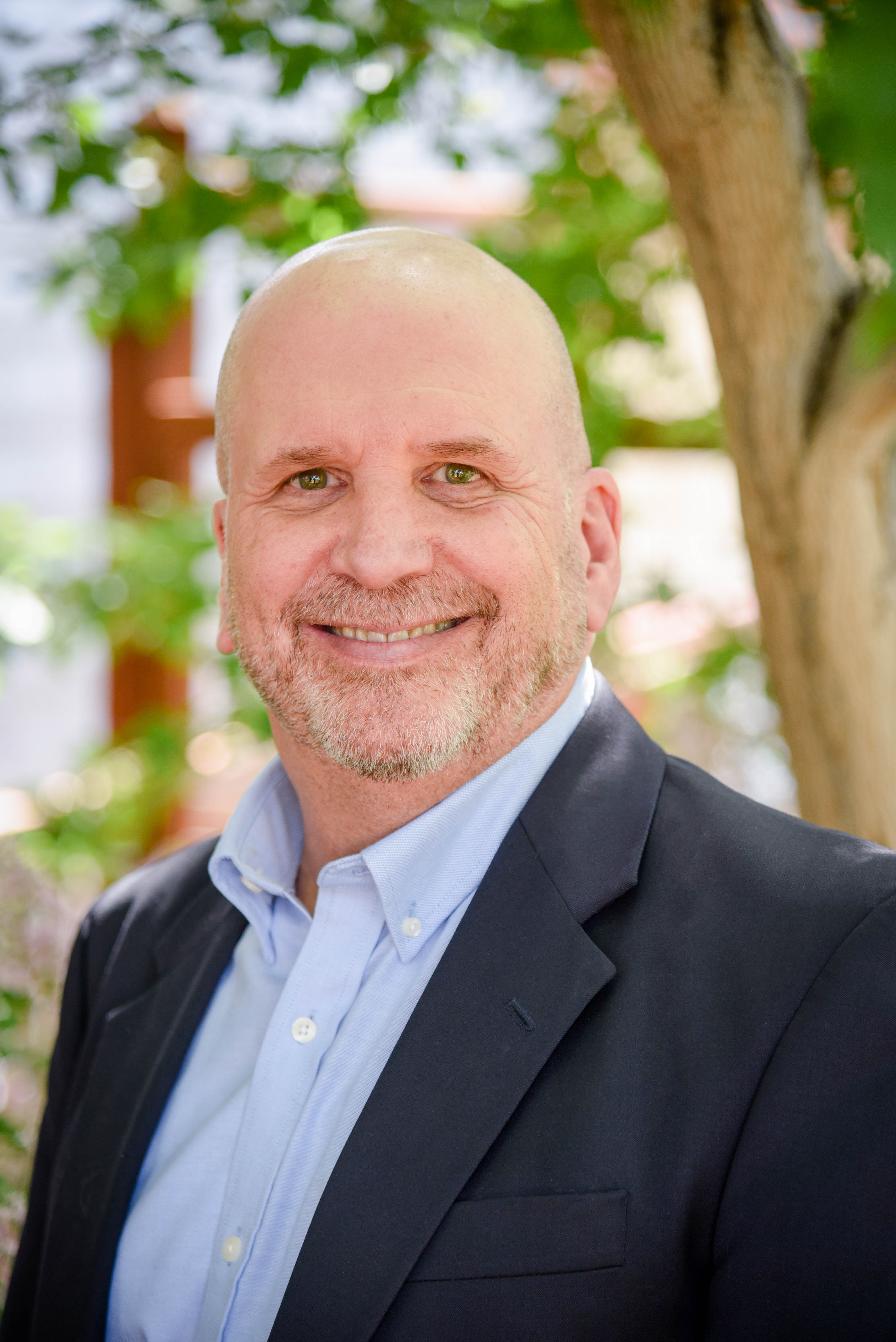 Tim Summers Headshot.jpg