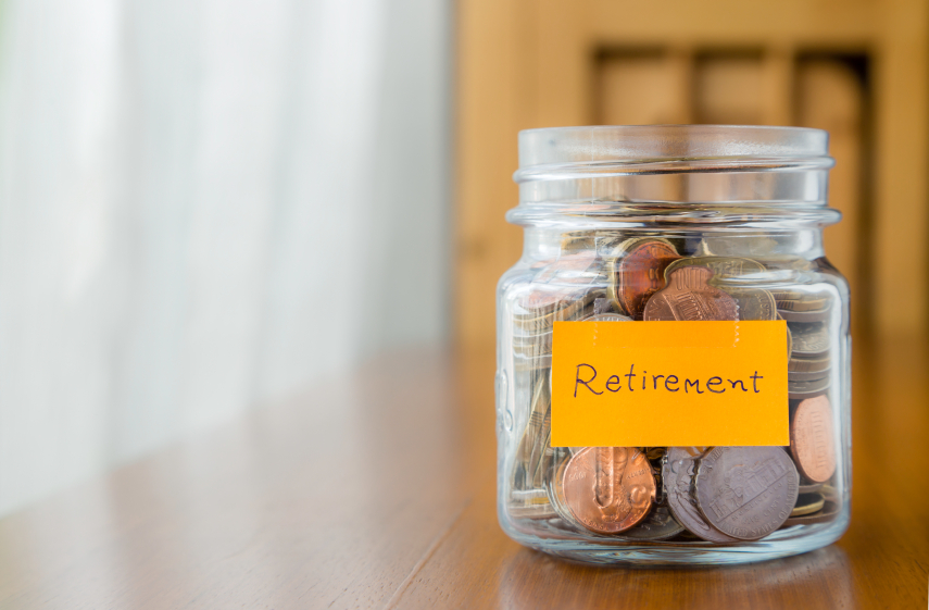 Financial plan to save retirement money
