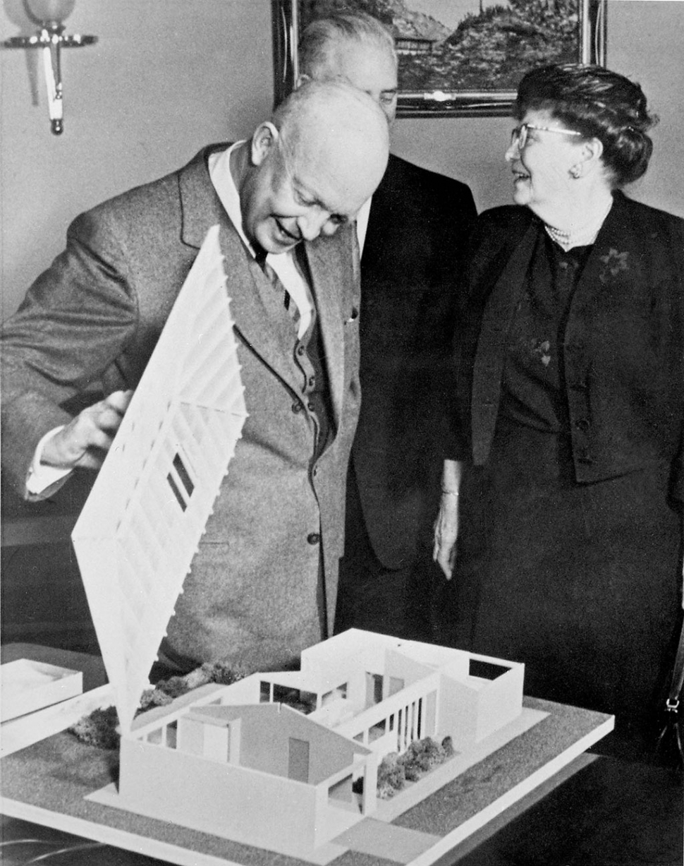 Andrus and President Eisenhower looking at Freedom House.jpg