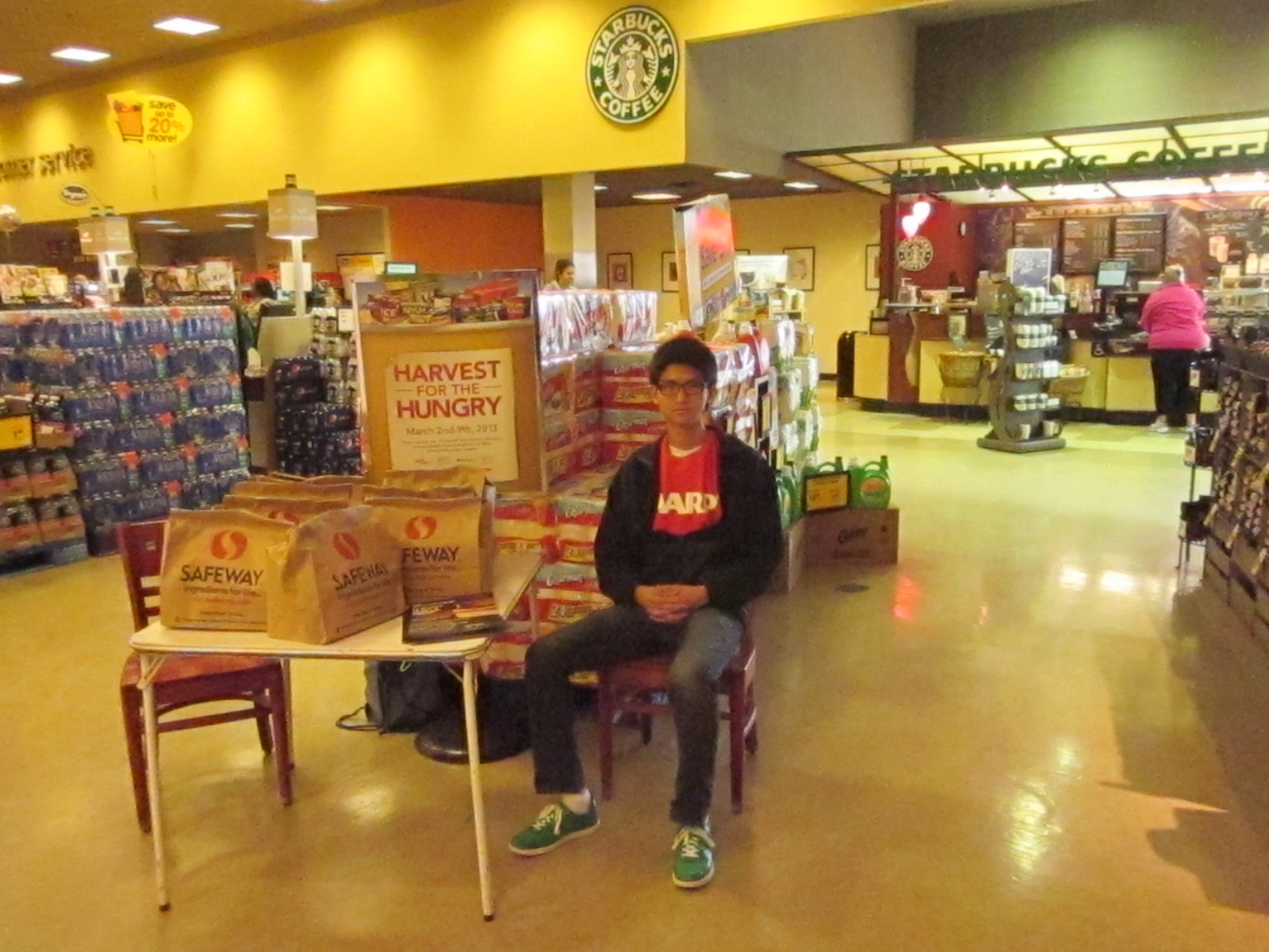 Ed Yalow's son volunteers at a Safeway in Baltimore during HfH.