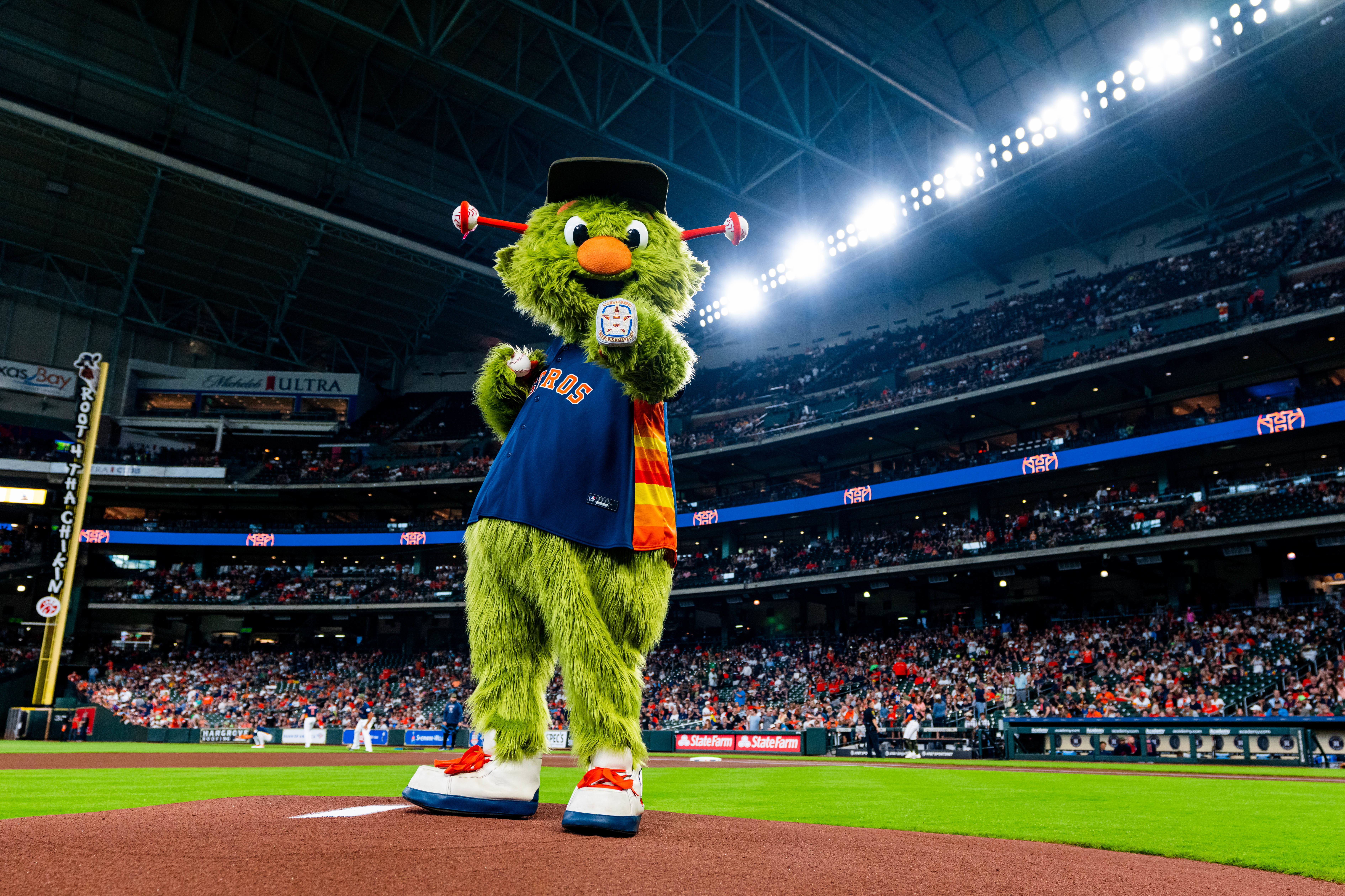 Orbit the Houston Astros mascot