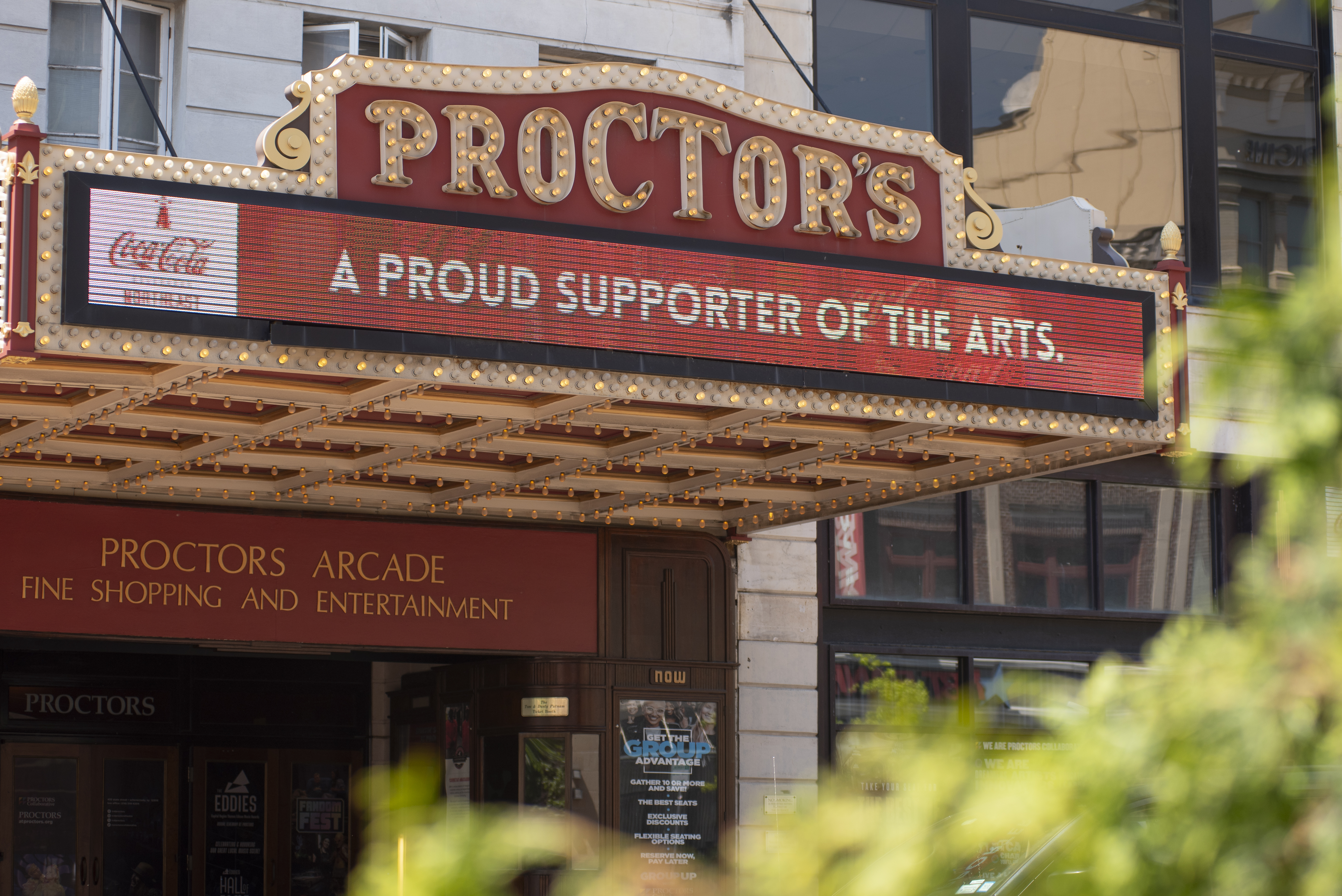 Proctors Marquee.jpg