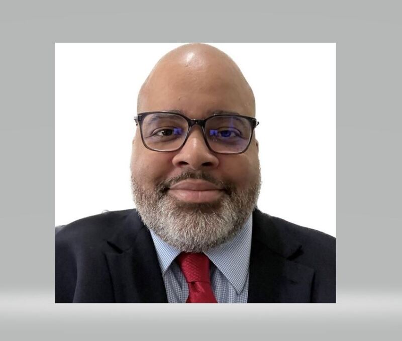 WallaceWhite2.jpg