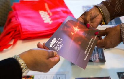 Mensaje del director de AARP Florida: Infórmese sobre el fraude esta primavera