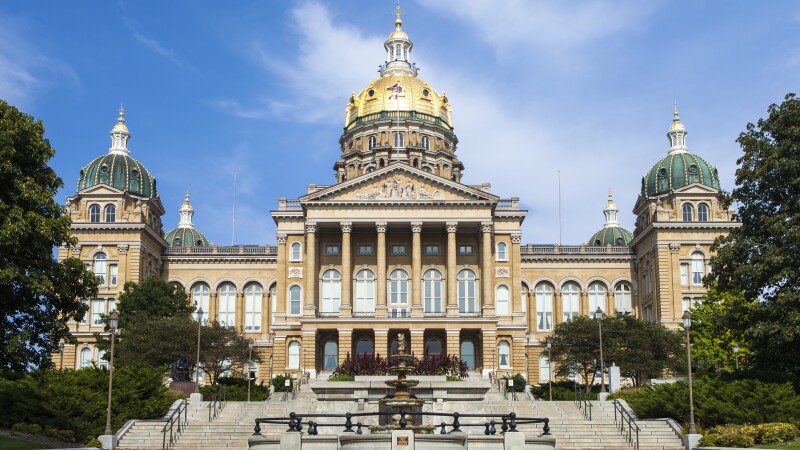 Iowa State Capitol In Des Moines