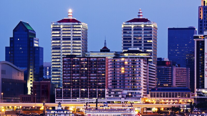 USA, Kentucky, Louisville, Skyline at night