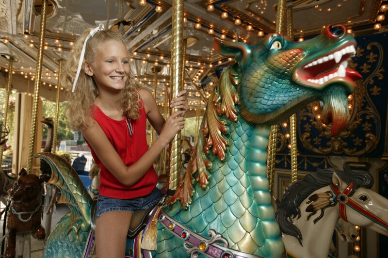 Dollywood Carousel