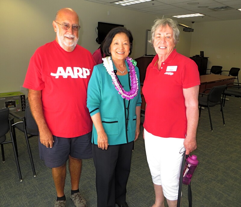 Volunteer with Senator Mazie Hirono