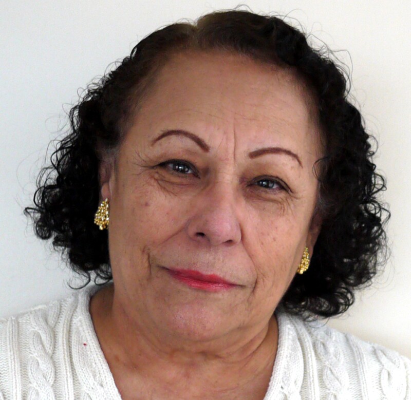 image of Julia Castellano-Hoyt