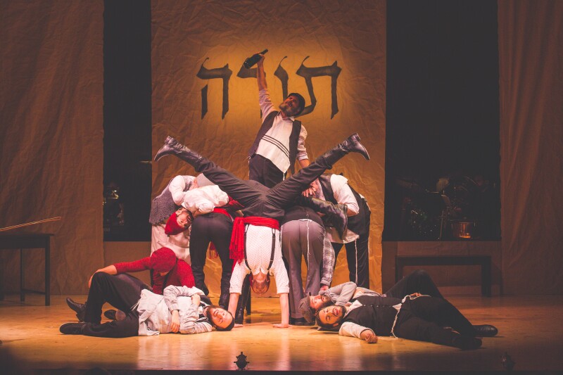8 Yiddish Fiddler