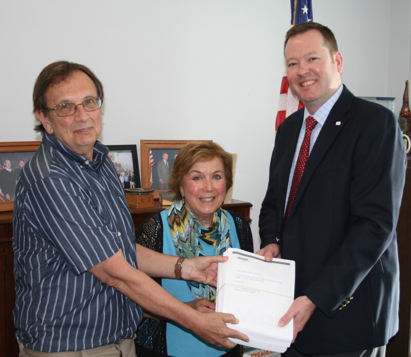 Closing the Loophole Petition Delivery Sen. Grassley Office