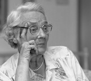 OlderWoman_182px