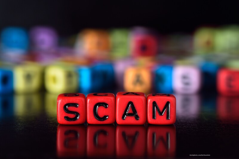 Scam on red dice