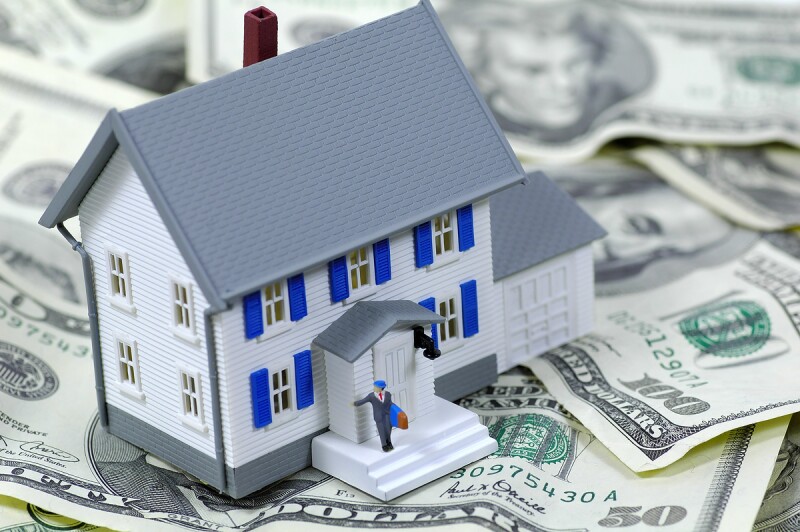 Money_and_bills_2