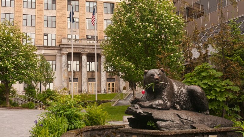 alaska-state-capitol-building.imgcache.rev.web.1000.575.jpg