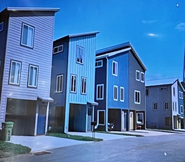 Bialik Homes #1.jpg