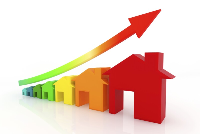 3d houses with red growing up graph.