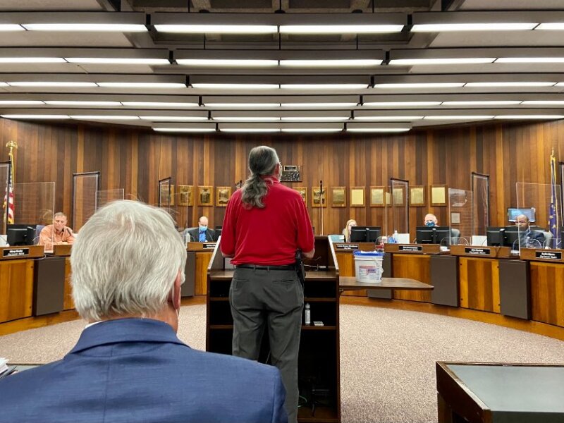 AARP Indiana volunteer Joe Kendall addresses the Evansville City Council.