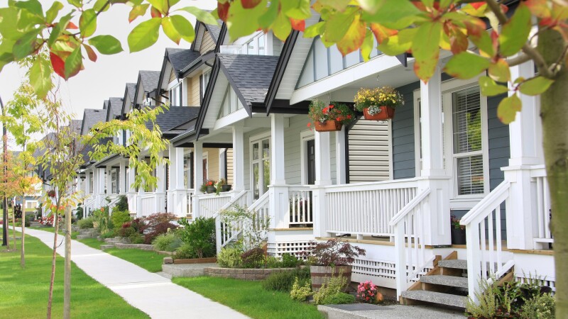 Picturesque well maintained neighborhood