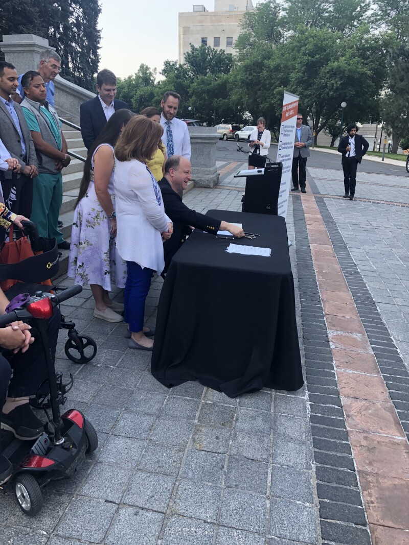 Signing.jpg