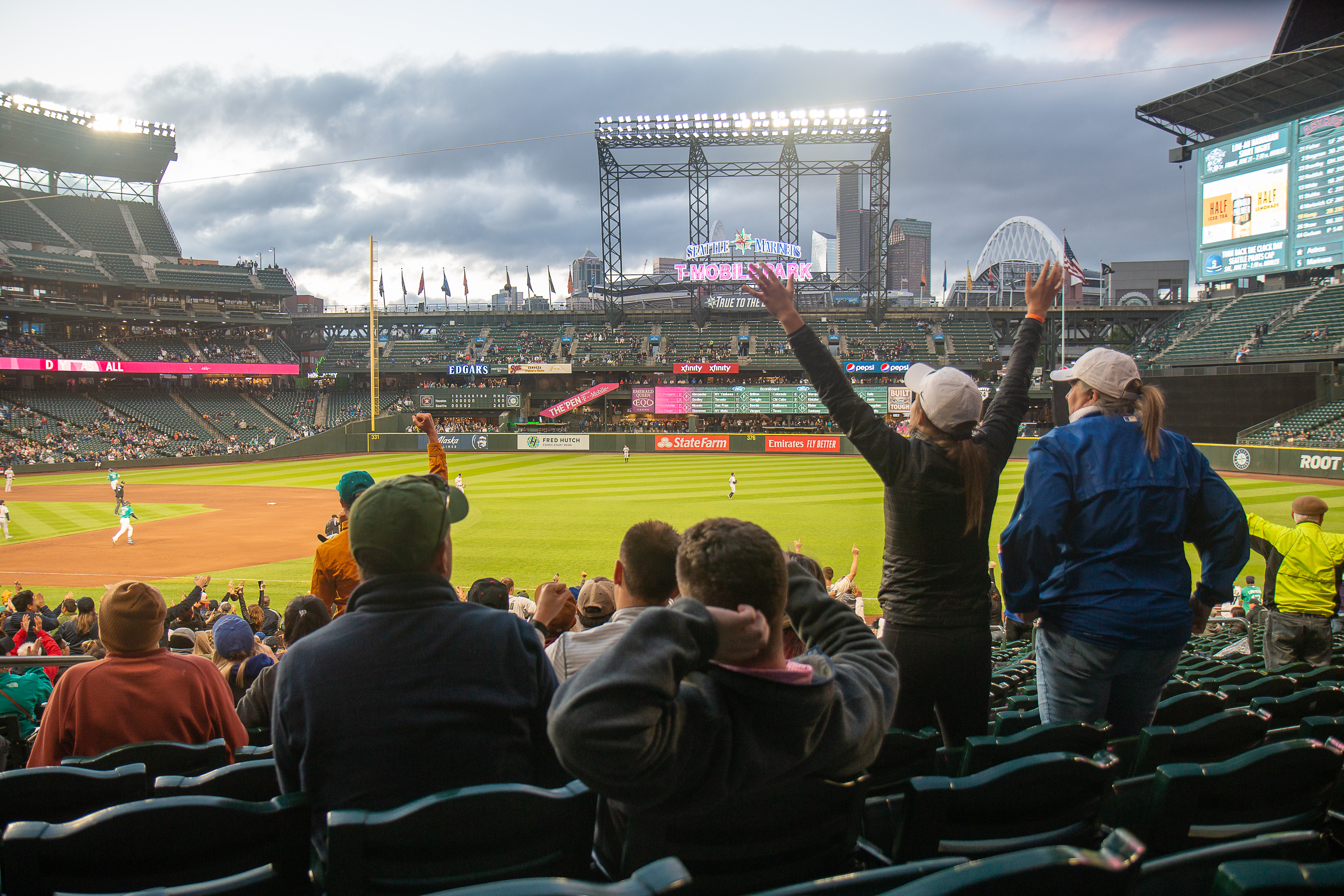 Mariners Home Run 3_HiBrighter.jpg