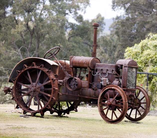 old steam tractor