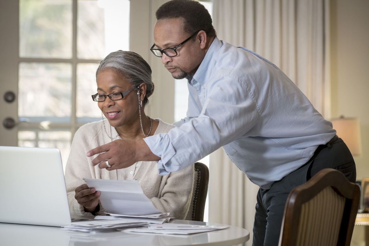 image of Black couple paying bills online 106768_39_preview.jpg